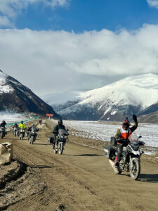China self-drive tour on the Tea Horse Road – Everest Base Camp